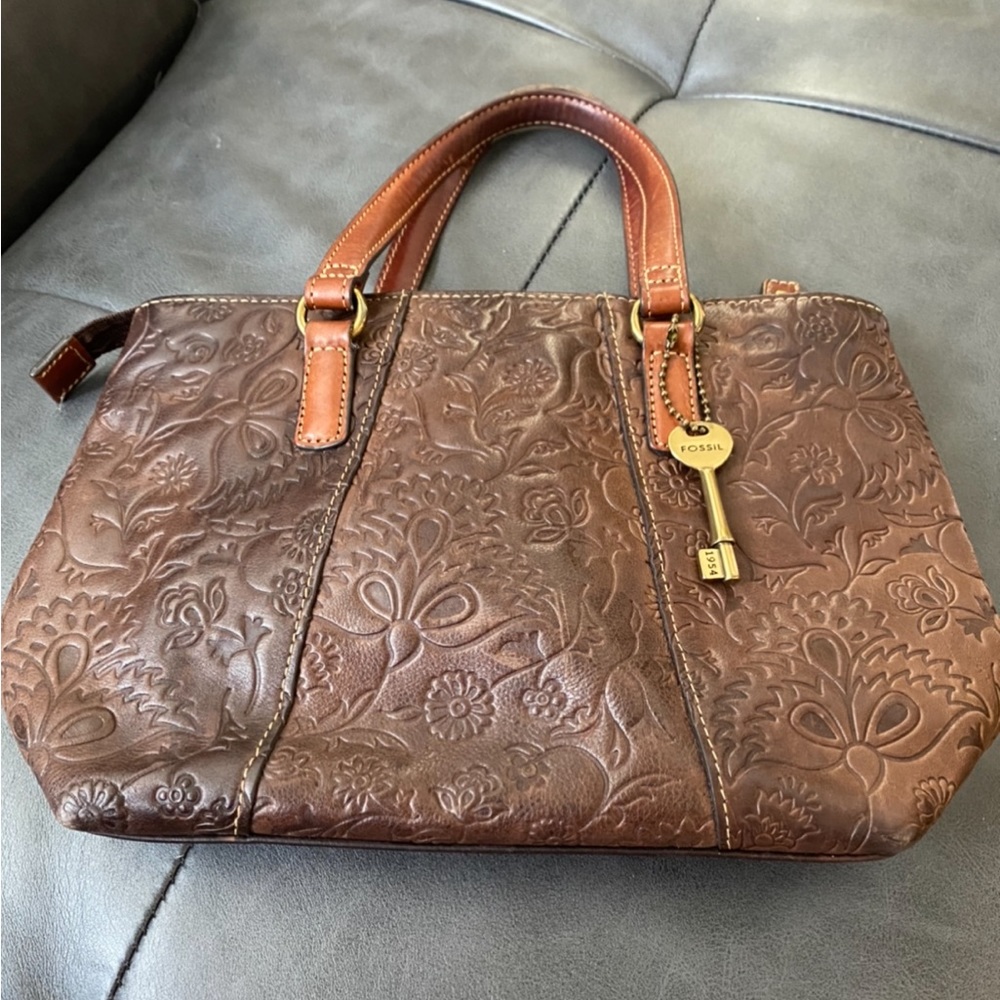 Fossil handbag
